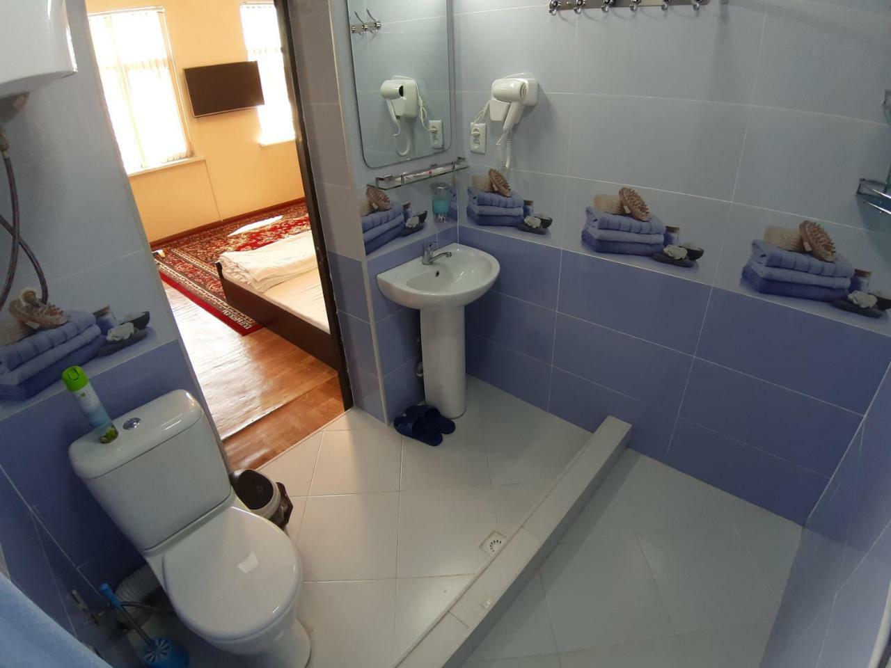 City Hostel 杜尚别 客房 照片